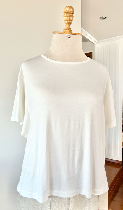 T-SHIRT DE MALHA COM MANGA AMPLA