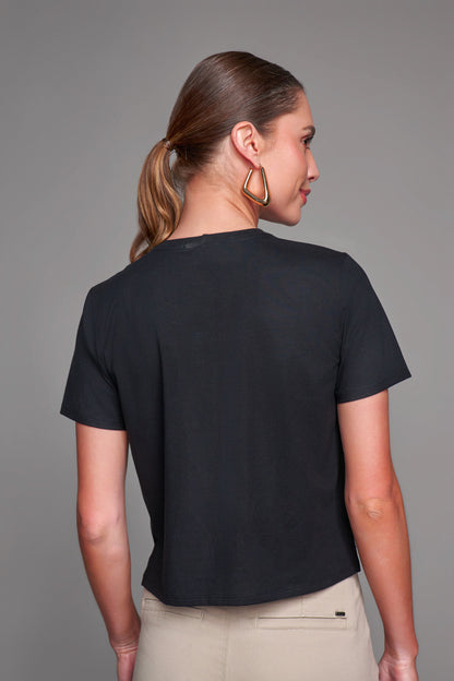 T-SHIRT CROPPED DECOTE REDONDO COM RIBANA