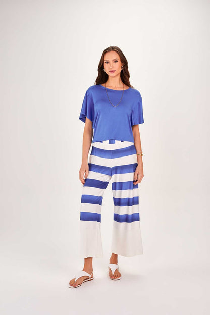 T-SHIRT DE MALHA COM MANGA AMPLA